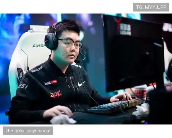 ⚔️LPL季后赛锐评:这波近乎完美的拉扯将对手生生运营到绝望! ⚔️LPL季后赛锐评:这波近乎完美的拉扯将对手生生运营到绝望!